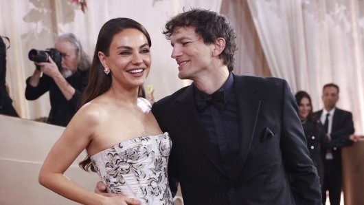MILA KUNIS I ASHTON KUTCHER