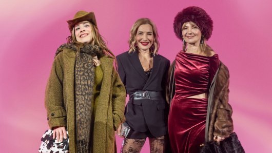 'PREUZELE' CRVENI TEPIH