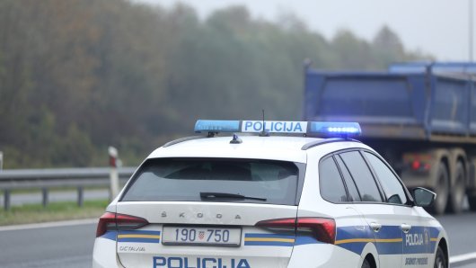 Uhićen Rumunj koji je u Hrvatskoj krijumčario više stranih državljana