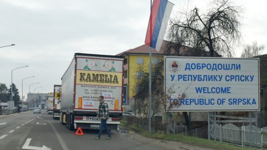 [FOTO] Stotine kamiona na granicama između BiH i Hrvatske: Blokirali teretni promet