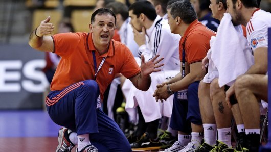 ZNA SE TKO JE GLAVNI