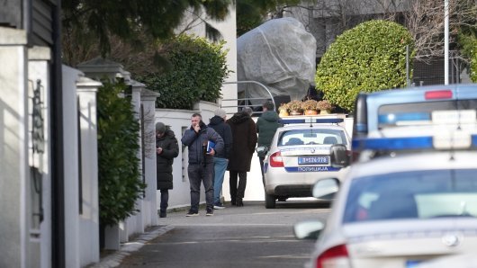 FOTO Policija ispred Čolićeve kuće, imamo prvu službenu reakciju pjevača!