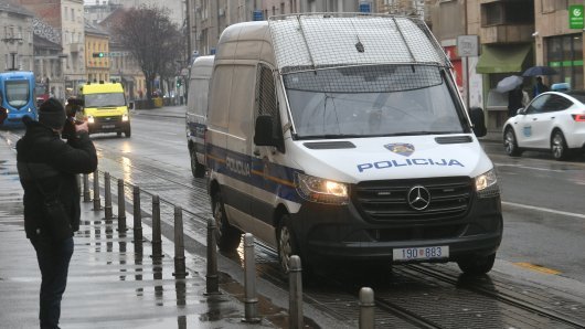 uhićeno 15-ak osoba