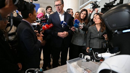 Vučić uvjerava da će izbori u Srbiji biti održani ove godine, spomenuo i Crvenu zvezdu