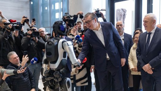 Vučić ispalio što će Srbija proizvoditi. Reakcija gradonačelnika je neprocjenjiva