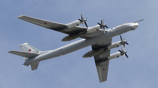 Ruski borbeni zrakoplov Tu-95 - Ilustracija