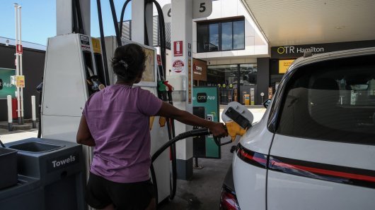 Benzinska postaja u Australiji - ilustracija