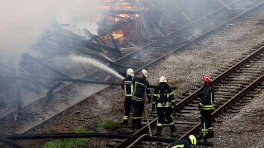 Požar skladišta HŽ-a u Osijeku