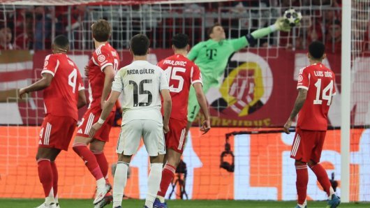 spektakl u münchenu