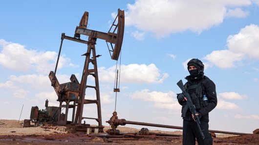 Naftno polje u Siriji - Ilustracija