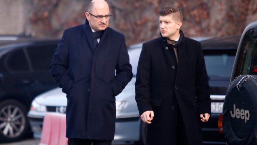 Od politike do profita