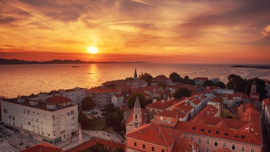 LJUBAV NA PRVI POGLED