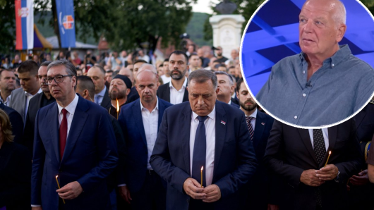 'pogledajmo se u ogledalo'