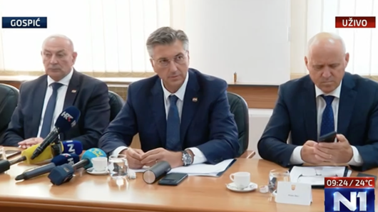VAŽAN SASTANAK