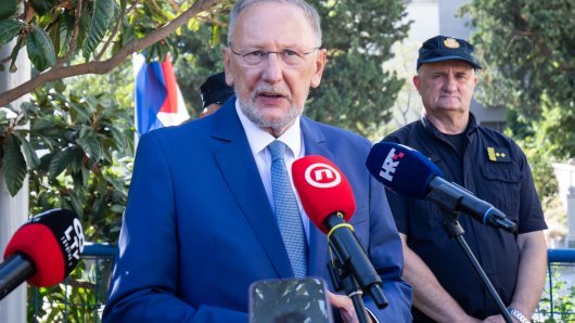 Davor Božinović