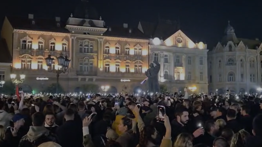 16 minuta tišine u Novom Sadu