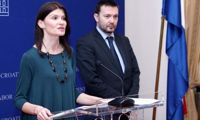 SDP-ovi zastupnici Sabina Glasovac i Arsen Bauk