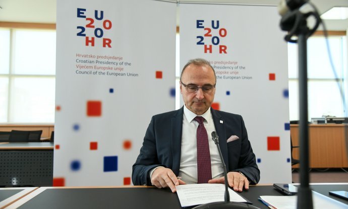 Gordan Grlić Radman