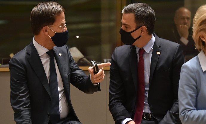 Nizozemski premijer Mark Rutte ovoga je puta, čini se, nadigrao svog španjolskog kolegu Pedra Sancheza, ali i Ursulu von der Leyen