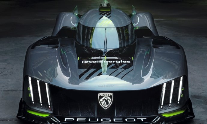 Peugeot 9x8: Hibridni hiperautomobil je spreman nastupiti na FIA-inom Svjetskom prvenstvu u izdržljivosti (FIA WEC) ove godine, uključujući i legendarnu utrku 24 sata Le Mansa