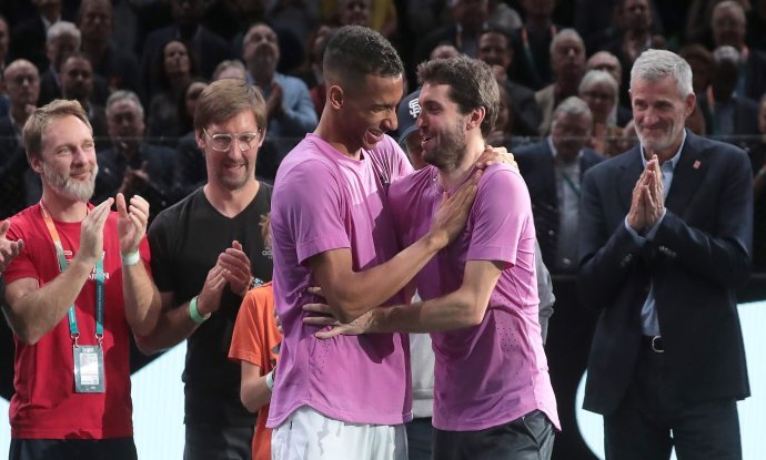 Gilles Simon (d) i Felix Auger-Aliassime