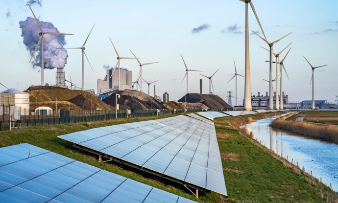Solari, vjetroelektrana i fosilni izvori energije