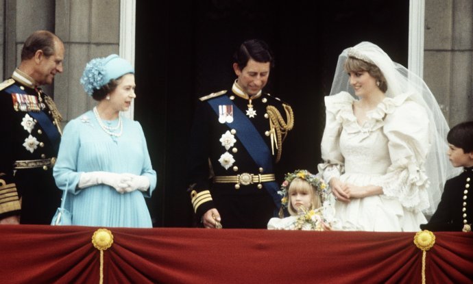 Kraljica Elizabeta II na vjenčanju princa Charlesa i princeze Diane
