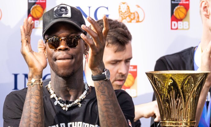 Dennis Schröder