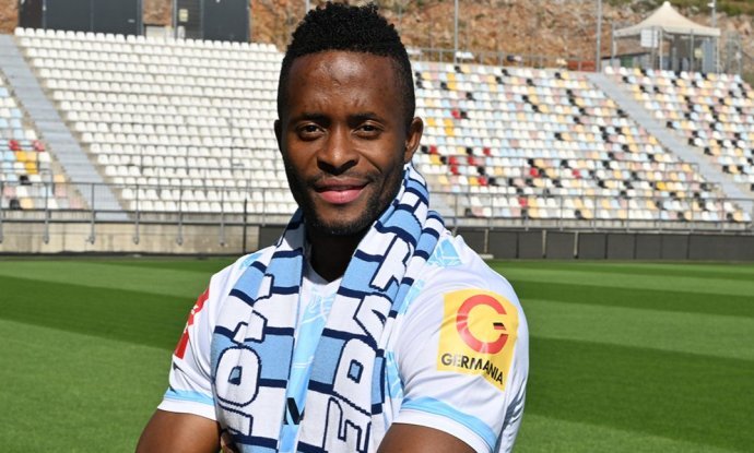 Momo Yansane