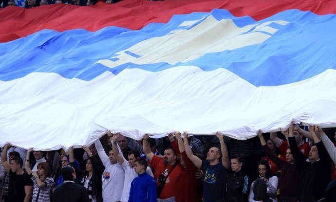 Srpski navijači Srbi