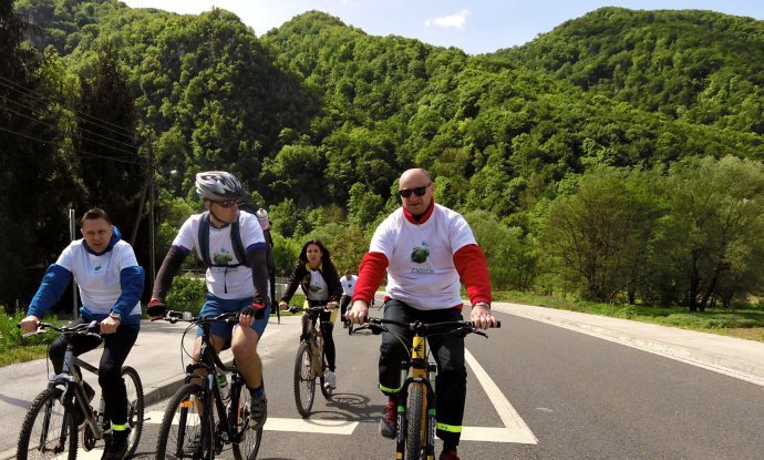Ride Bike 14