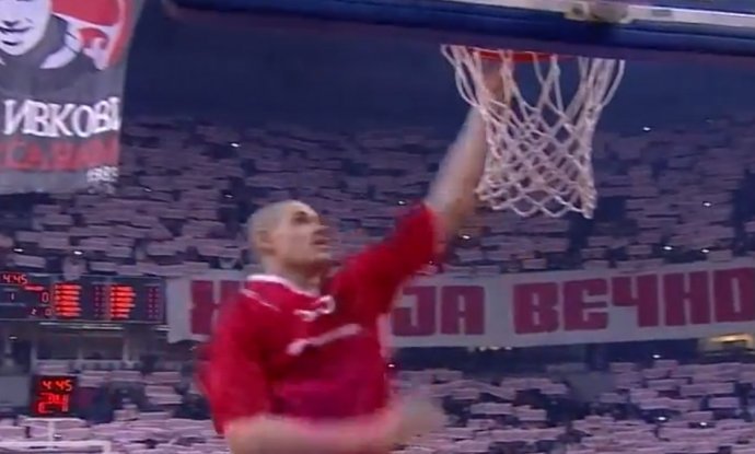 KK Crvena Zvezda Delije koreografija