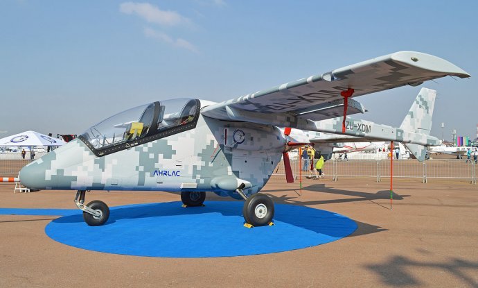 Južnoafrički izviđački i protupobunjenički avion AHRLAC