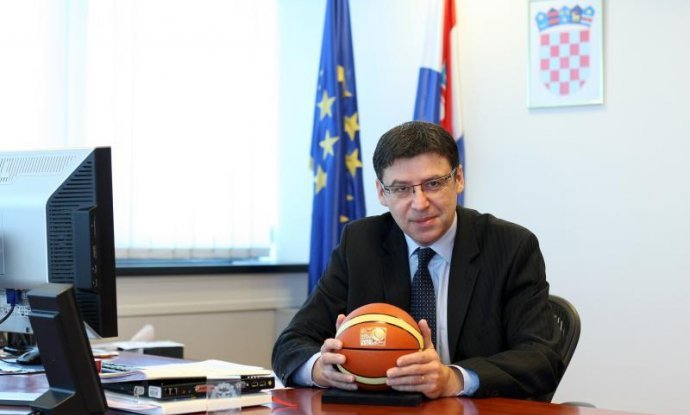 Ministar Željko Jovanović