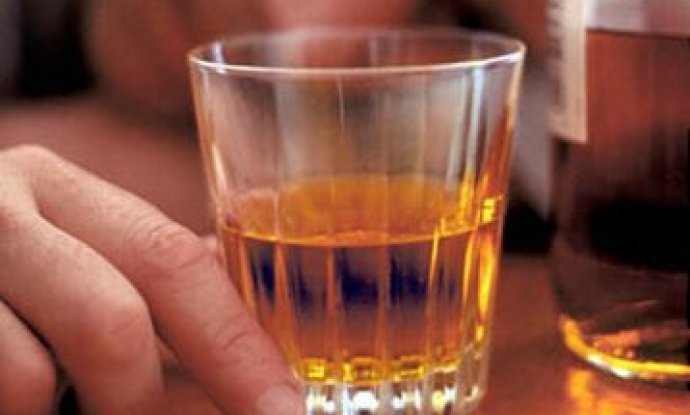 alkohol čaša