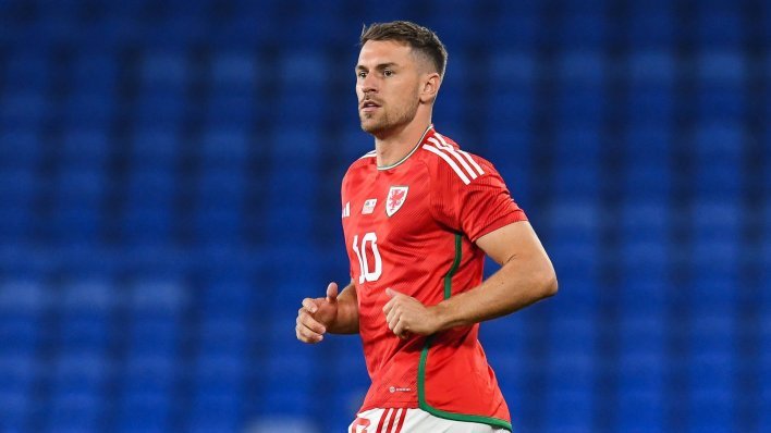 Postao je ikona s ukletim golovima koji su 'ubijali' poznate, danas je otišao u mirovinu