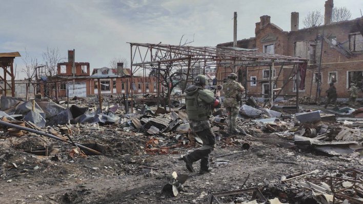 Trenutna situacija na bojištu: Ukrajinci uništavaju tenkove, ali ruska pješadija zavlači im se iza leđa