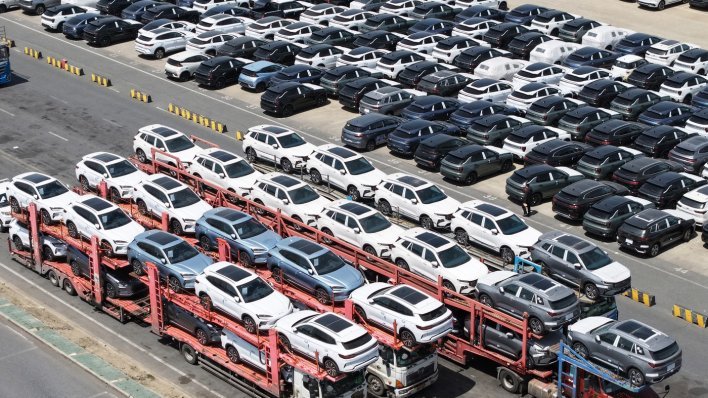 Trump okrenuo ploču: Mijenja odluku o automobilskim carinama