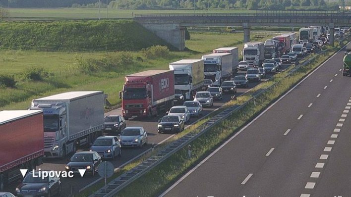 Tri nesreće na autocesti A3, kolona bila duga 11 kilometara, ima ozlijeđenih