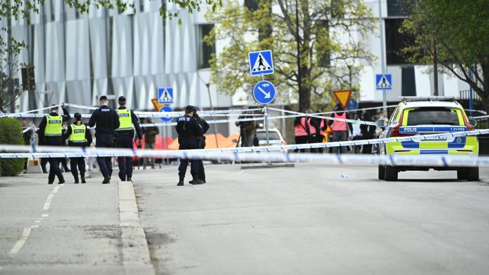 Tragedija u Švedskoj: Troje mrtvih u pucnjavi u frizerskom salonu, napadač u bijegu