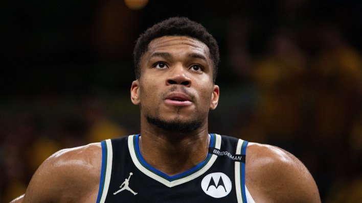 NBA bomba: Giannis Antetokounmpo traži izlaz iz Milwaukee Bucksa?