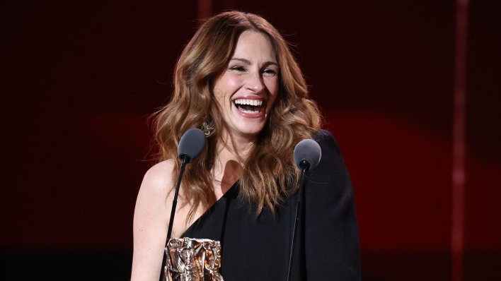 Julia Roberts konačno pozirala s djecom - samo jedno od njih naslijedilo je njezin osmijeh
