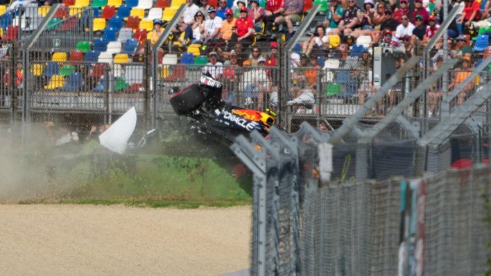 Pogledajte jezivu nesreću na kvalifikacijama Formule 1 u Italiji