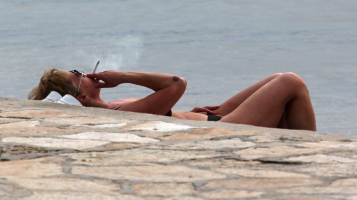 U ovoj zemlji pušenje više nije moguće čak ni na plaži: Koga uhvate, masno će platiti