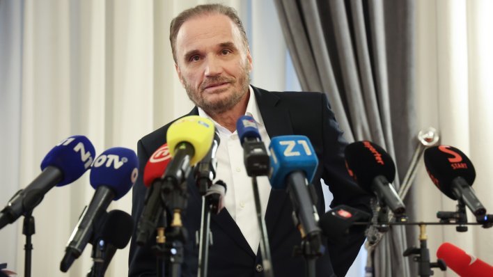krivotvorena stranka