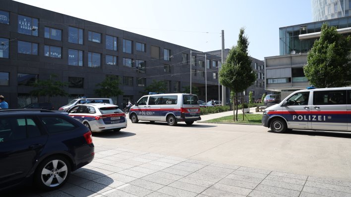 Policija: Počinitelj iz Graza živio u virtualnom svijetu, živio povučeno s majkom
