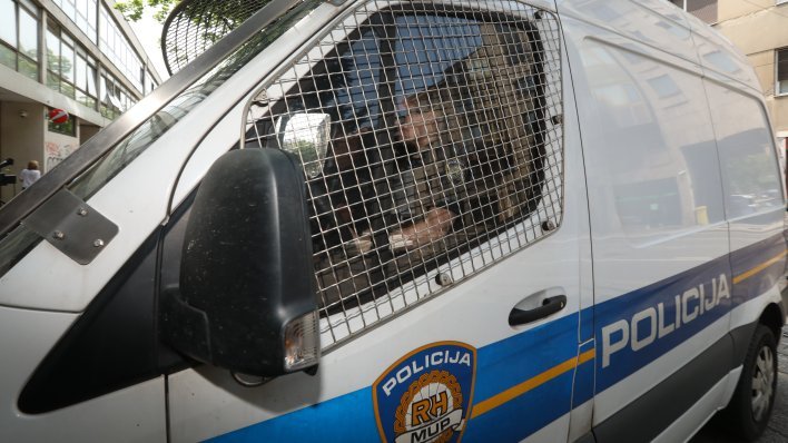 Muljanje s javnom nabavom: Evo kako su se namještali poslovi u Dugoj Resi i Novalji