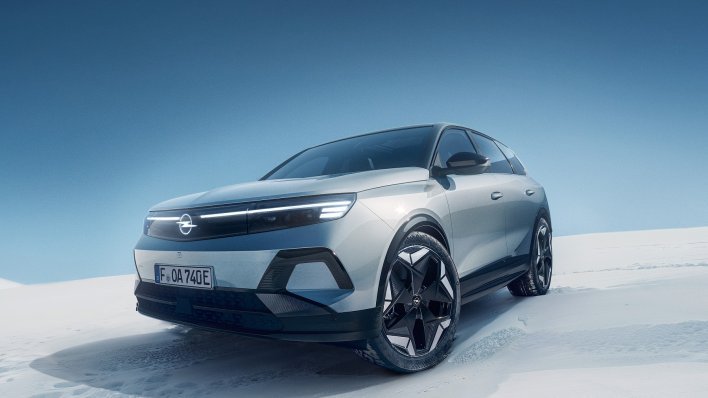 Prve slike Grandland Electric AWD-a: Prvi Opelov potpuno električni model s pogonom na sve kotače