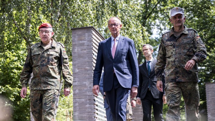 Bukti velika svađa u Njemačkoj, što s oko milijun ljudi? 'Rat je završio, deportirajmo ih nazad!‘