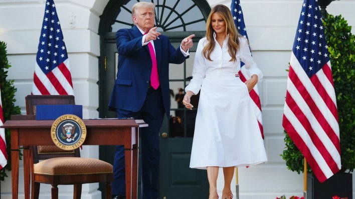 Cipele Melanije Trump su pun pogodak: Ovakav neobičan model već dugo nismo vidjeli